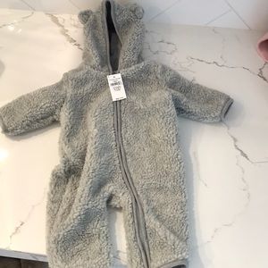 Gap baby fleece bunting. New with tags